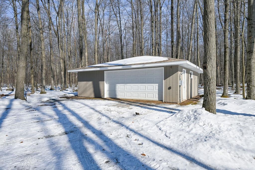 E1517 West Johnson Road Iola, WI 54945 - Photo 55 of 59