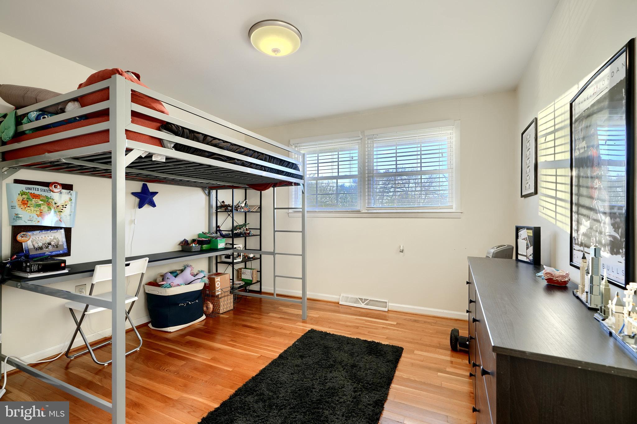 7607 Knollwood Road Towson, MD 21286 - Photo 21 of 46 BEDROOM 1