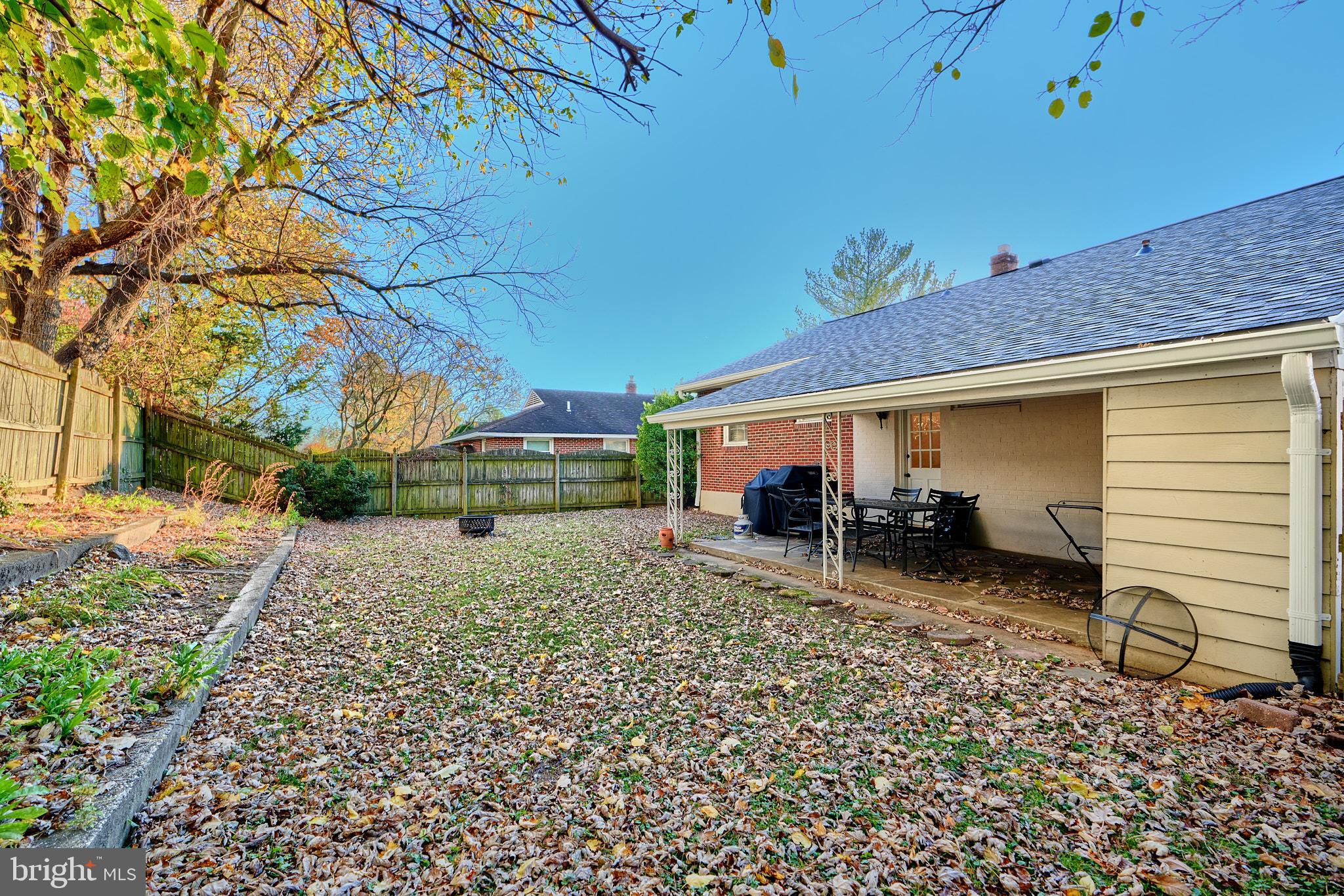 7607 Knollwood Road Towson, MD 21286 - Photo 44 of 46 BACKYARD