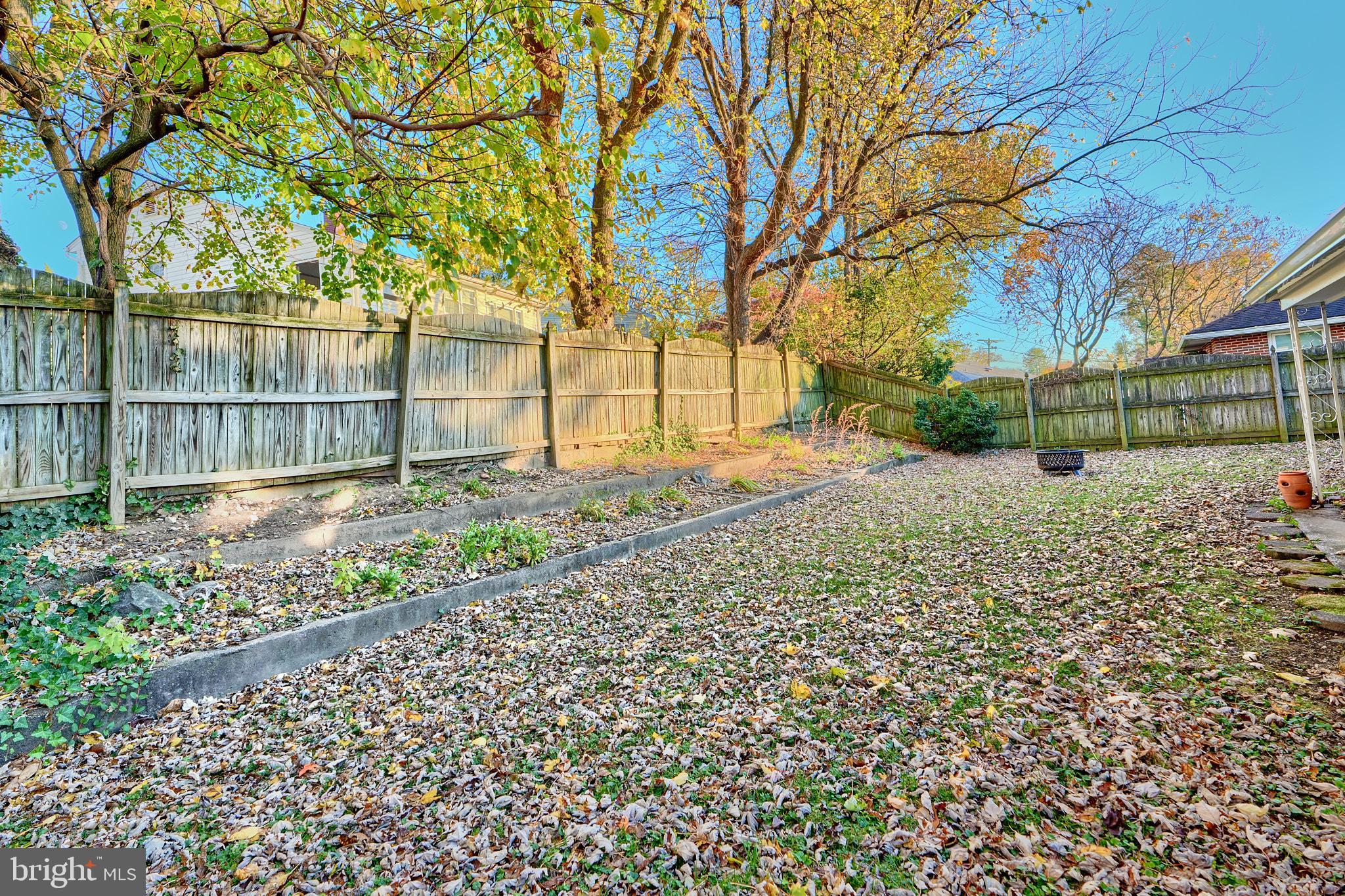 7607 Knollwood Road Towson, MD 21286 - Photo 46 of 46 BACKYARD