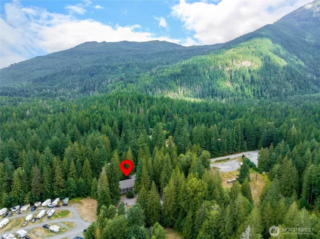 $179,500 | 10433 Mt Baker Highway, Unit 2022A, Glacier, WA 98244