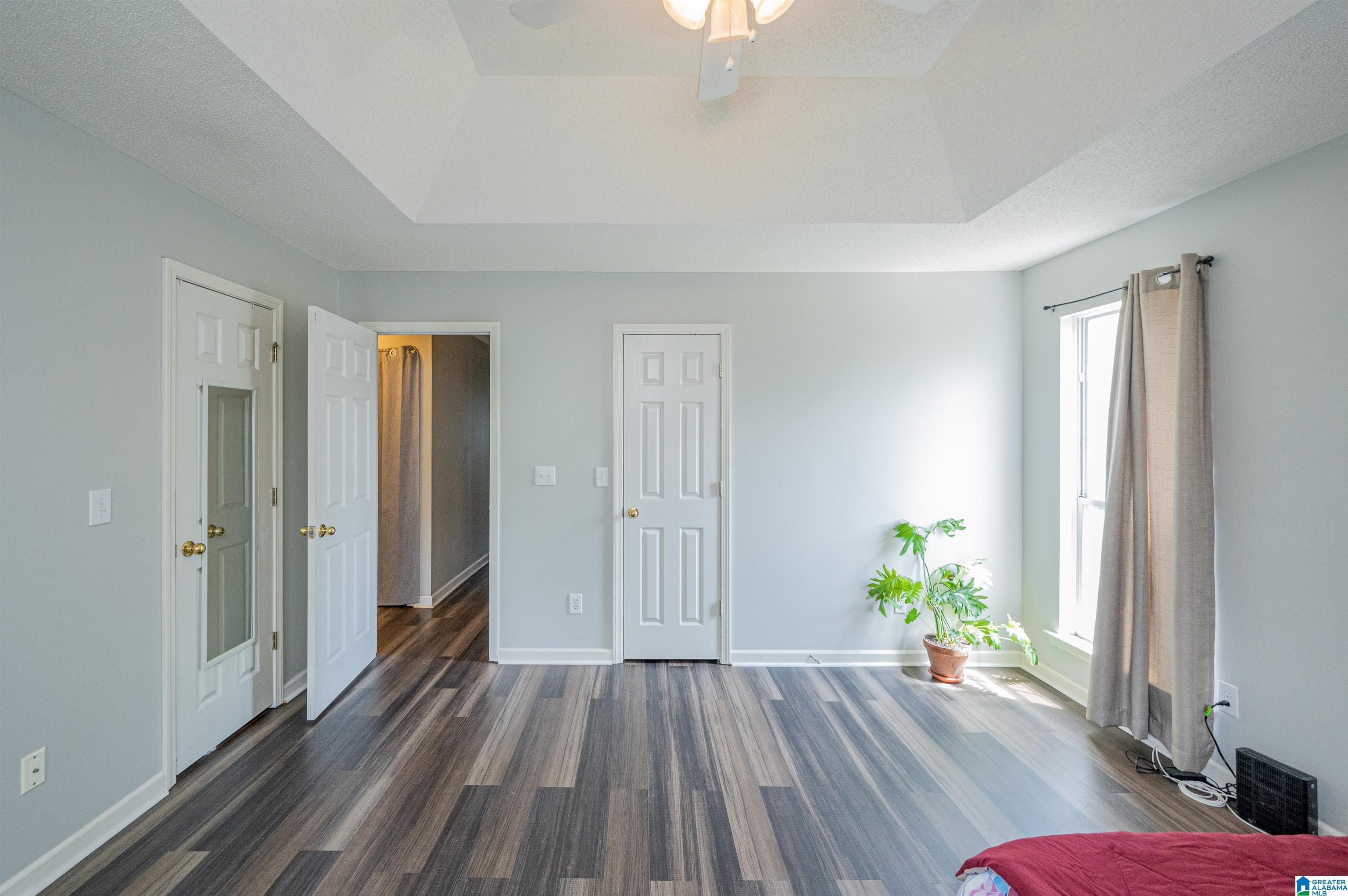 137 Cambridge Pointe Circle Alabaster, AL 35007 - Photo 18 of 33