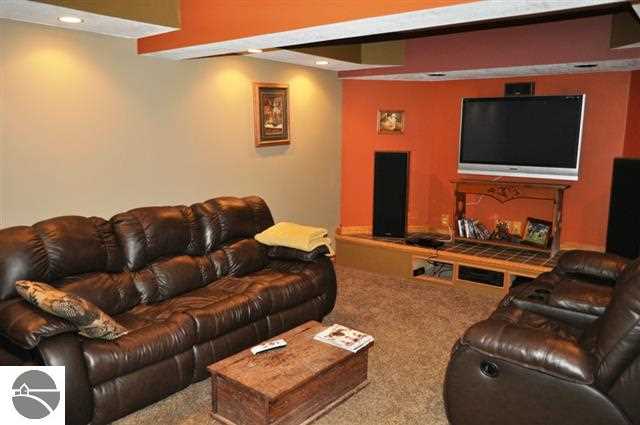 472 South Johnson Road Weidman, MI 48893 - Photo 31 of 38 1748491-30.JPG