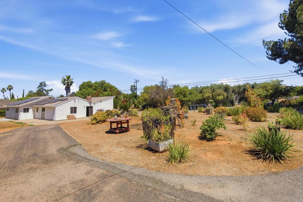 14037 Proctor Valley Road Jamul, CA 91935 - Photo 31 of 34