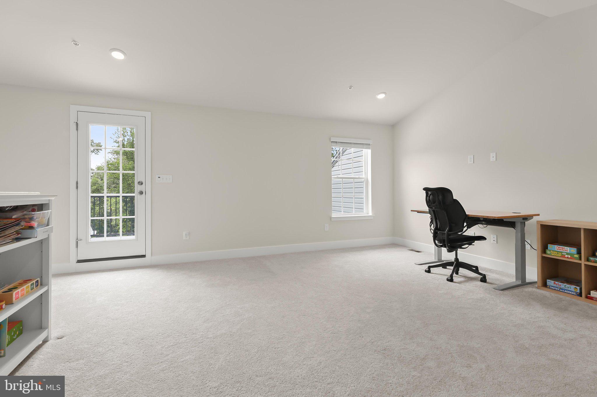 1732 Water Xing Road Pikesville, MD 21208 - Photo 38 of 58 Top Level Loft