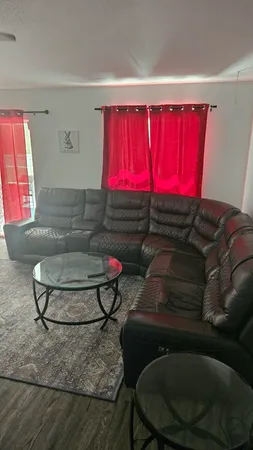 $2,500 | 9024 100th Court, Vero Beach, FL 32967