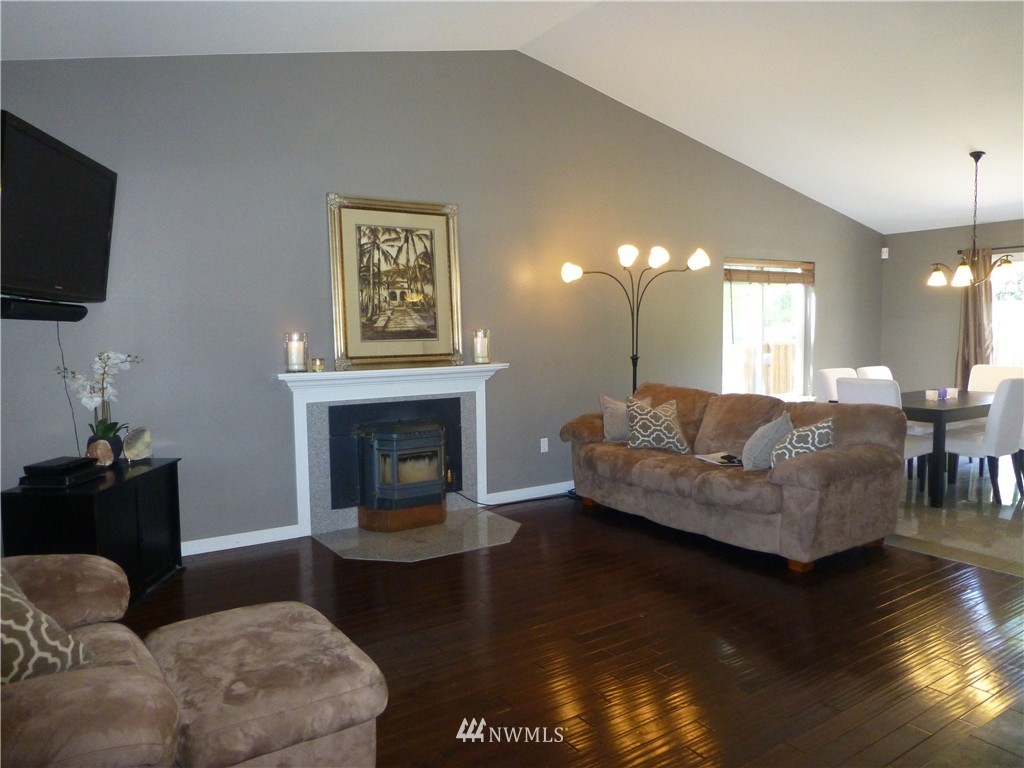 1121 Dyer Road Sultan, WA 98294 - Photo 6 of 23