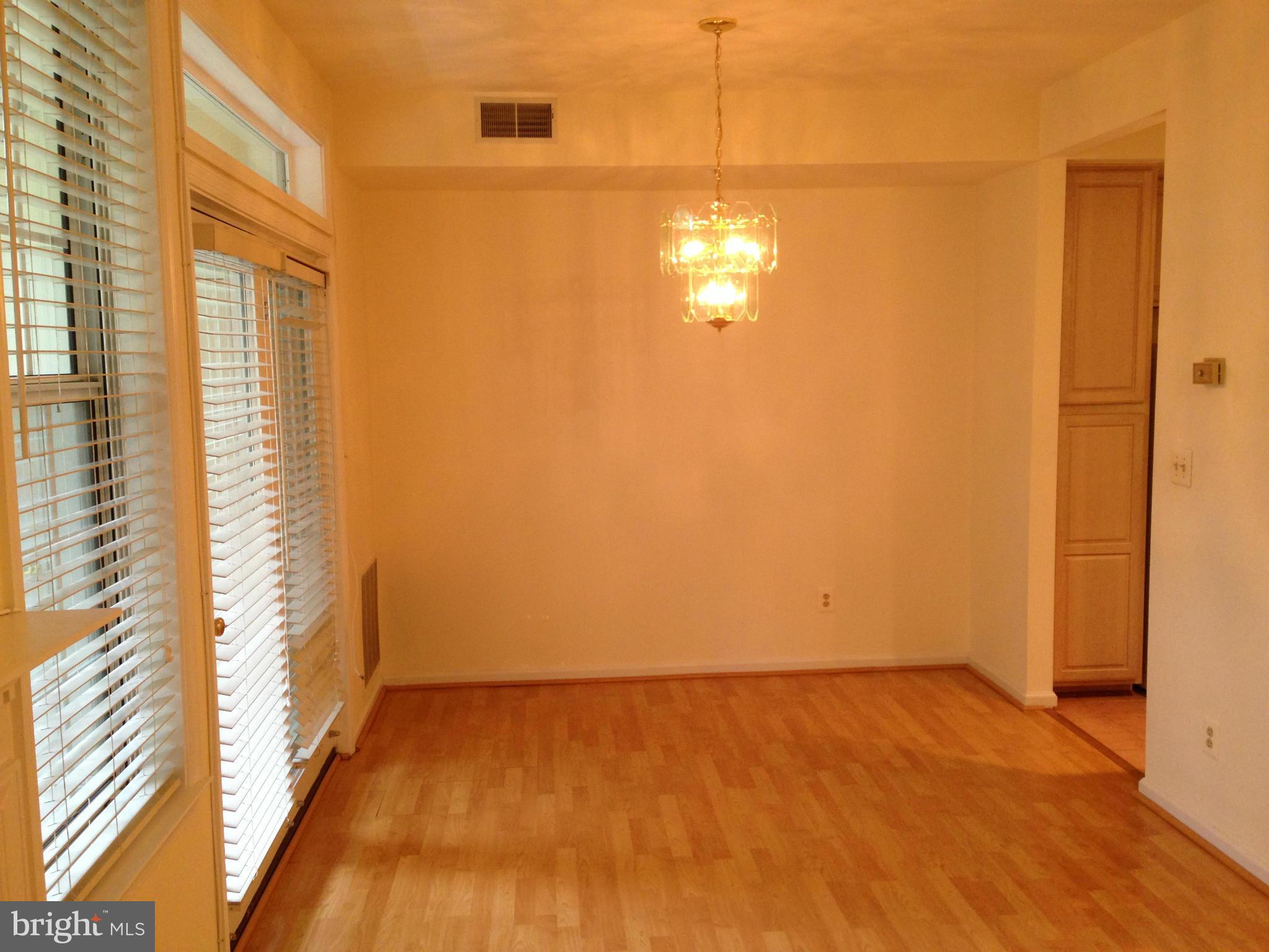 11300 Sundial Court, Unit 902 Reston, VA 20194 - Photo 8 of 19 Dining Room