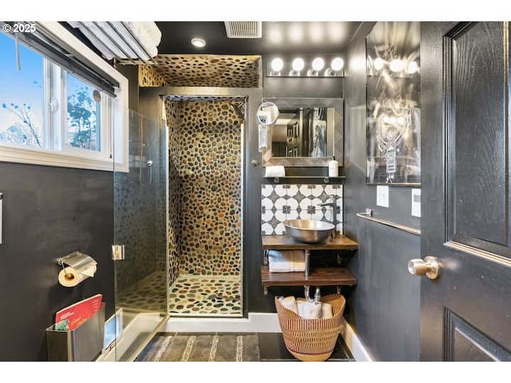 610 West Fourth Plain Boulevard, Unit A Vancouver, WA 98660 - Photo 17 of 40