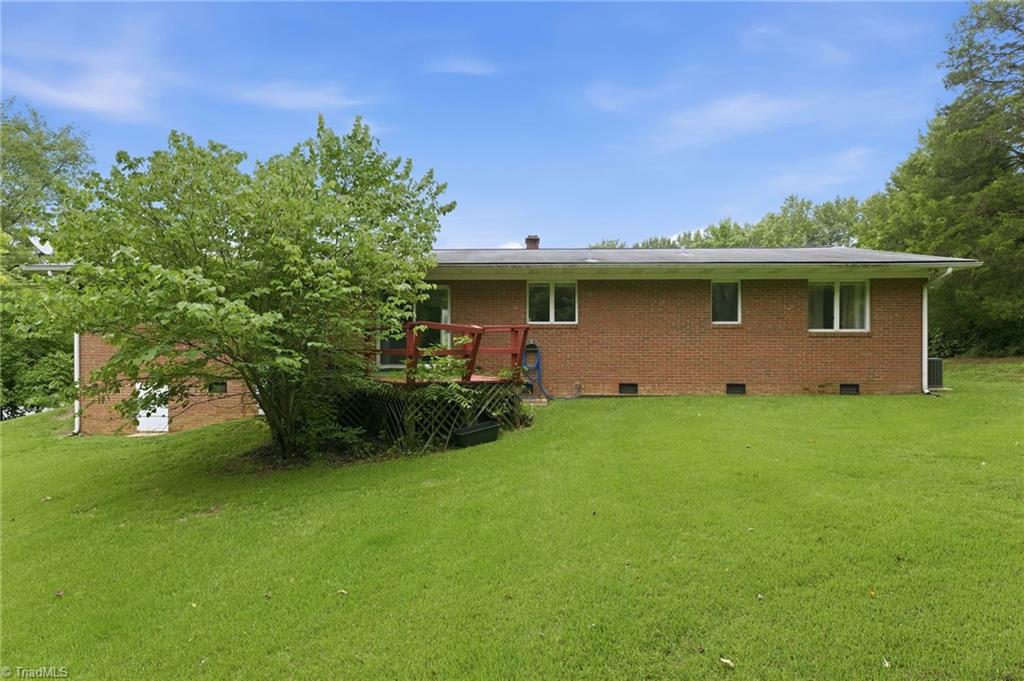 1417 Wiley Lewis Road Greensboro, NC 27406 - Photo 29 of 43