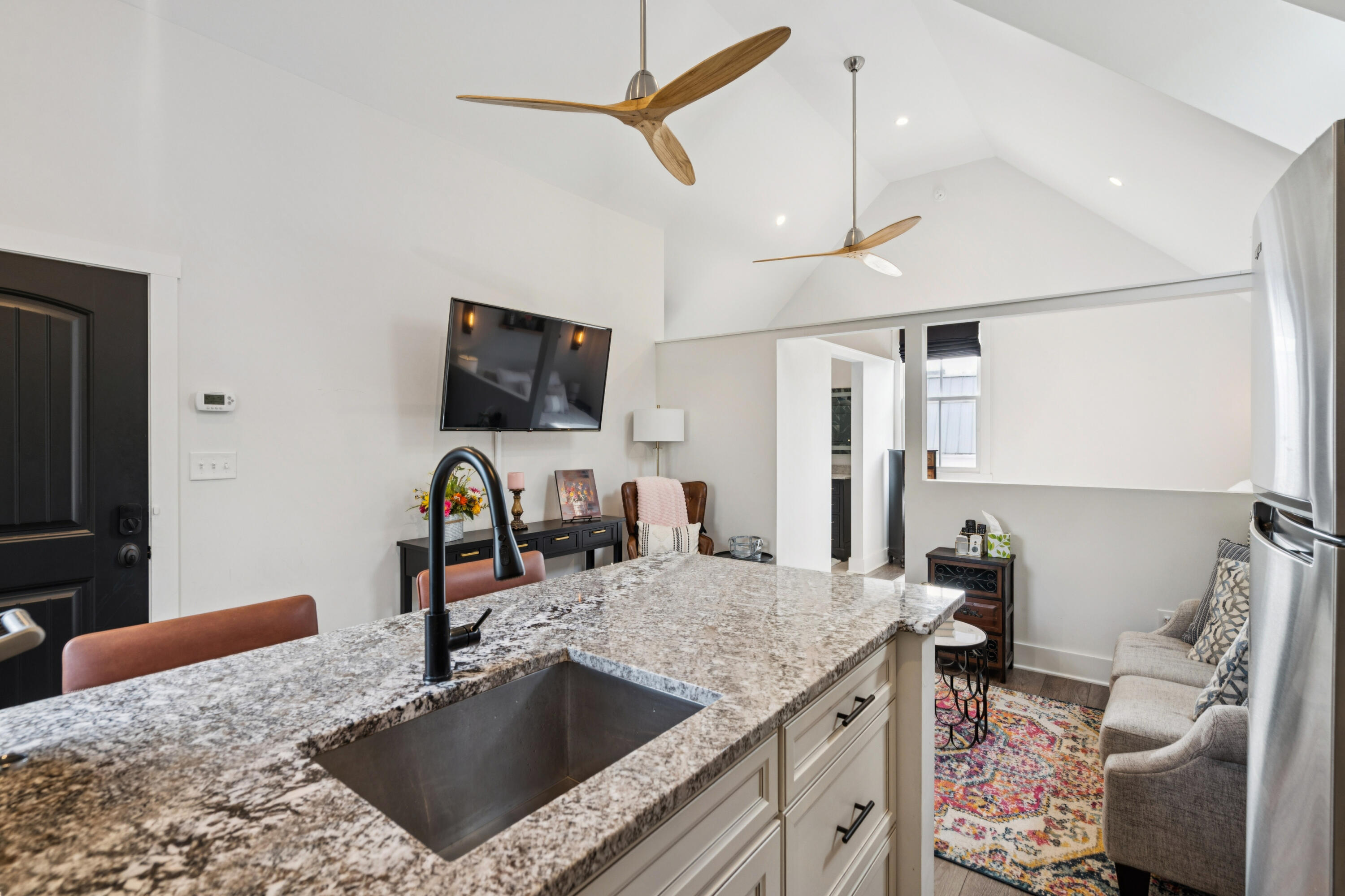 45 Eastlake Road Mount Pleasant, SC 29464 - Photo 68 of 98 45EastlakeRd-KeenEyeMarketing-072