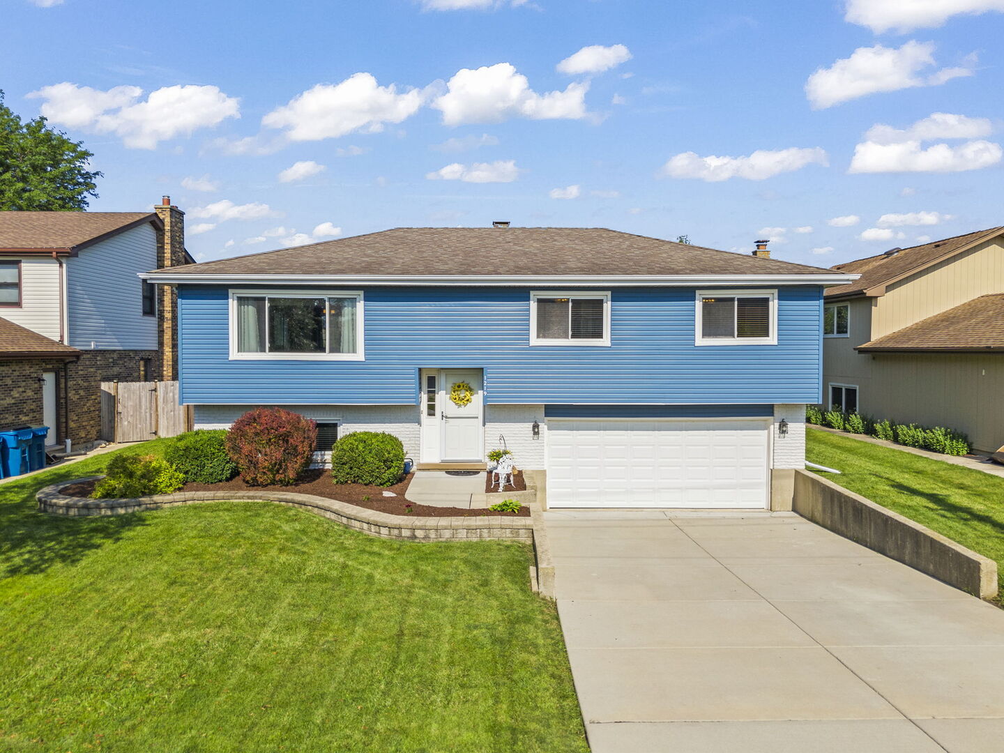 1219 Itasca Road Addison, IL 60101 - Photo 1 of 31