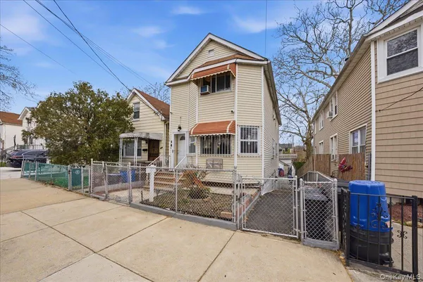 $875,000 | 326 Underhill Avenue | Harding Park