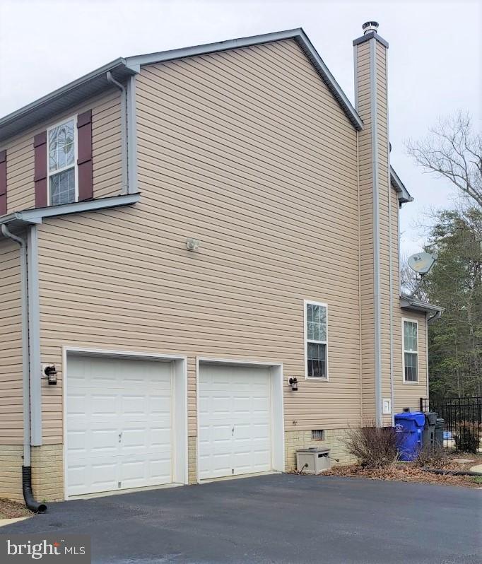 2 car attached garage - plenty of outside parking!