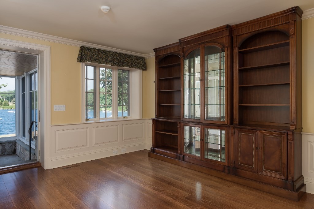 93 Donizetti Road Westerly, RI 02891 - Photo 13 of 30