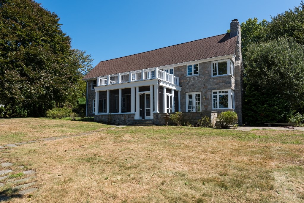 93 Donizetti Road Westerly, RI 02891 - Photo 8 of 30