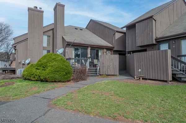 $499,900 | 3334 Bloomingdale Drive, Hillsborough, NJ 08844