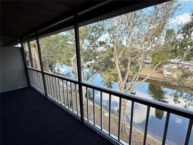 $2,500 | 9205 Tudor Drive, Unit C208, Tampa, FL 33615