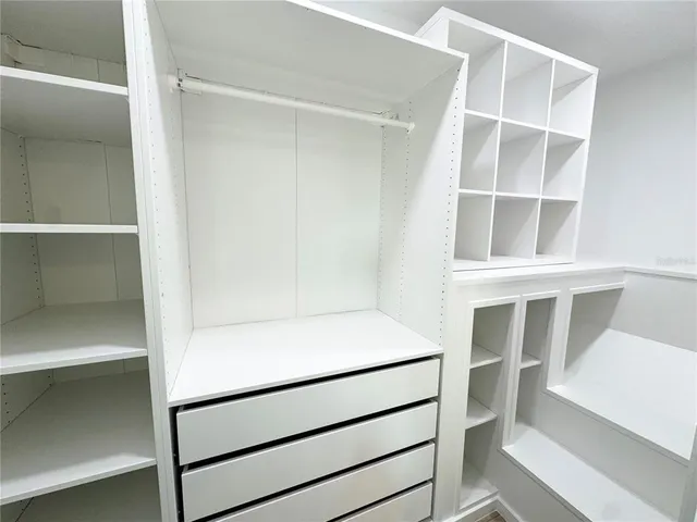 $2,500 | 9205 Tudor Drive, Unit C208, Tampa, FL 33615