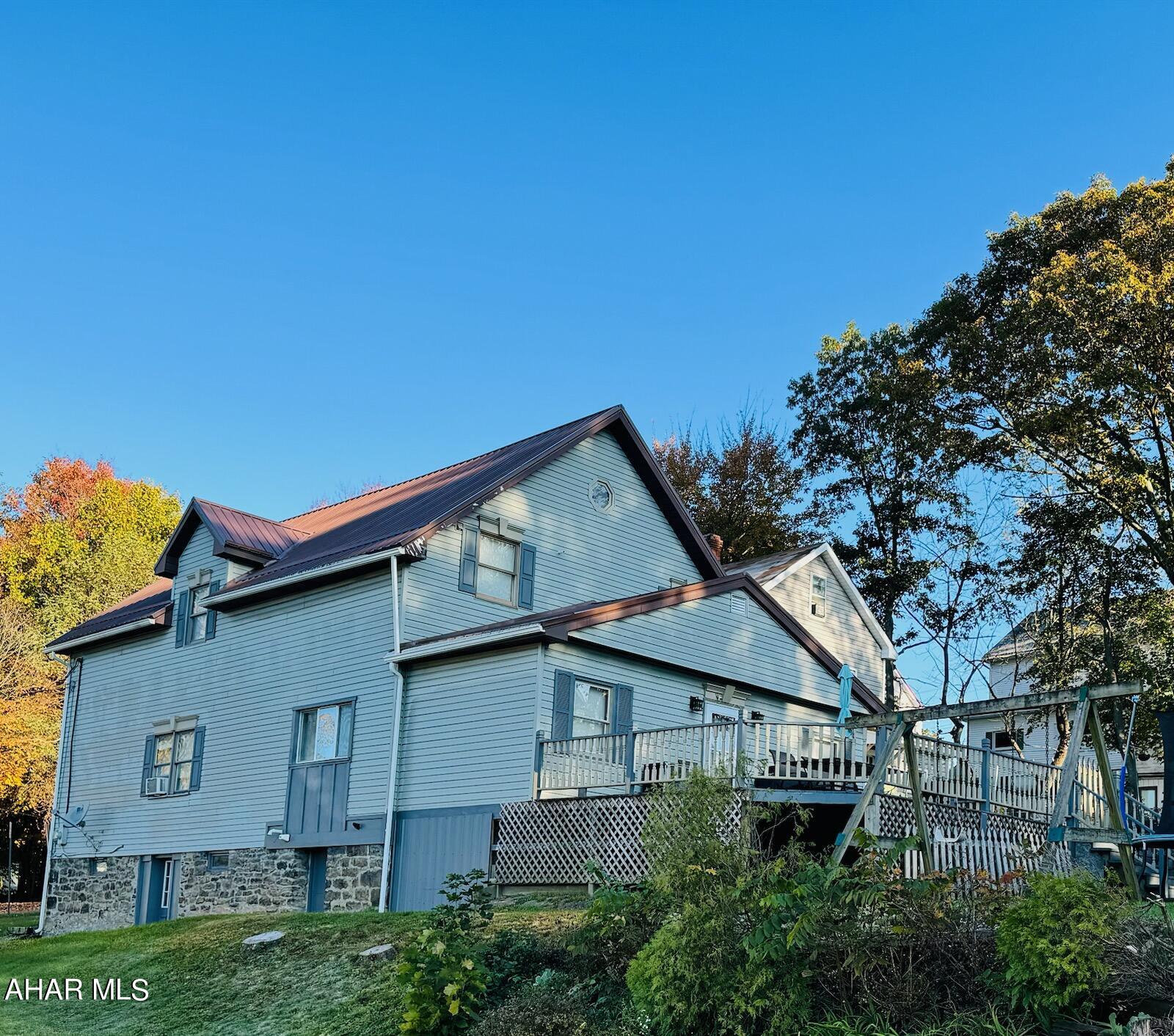 417 3rd Street Cresson, PA 16630 - Photo 7 of 59