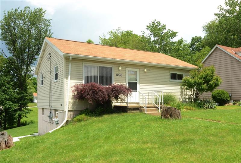 1296 Ridgeway Avenue Aliquippa, PA 15001 - Photo 1 of 1 Gallery Image 1