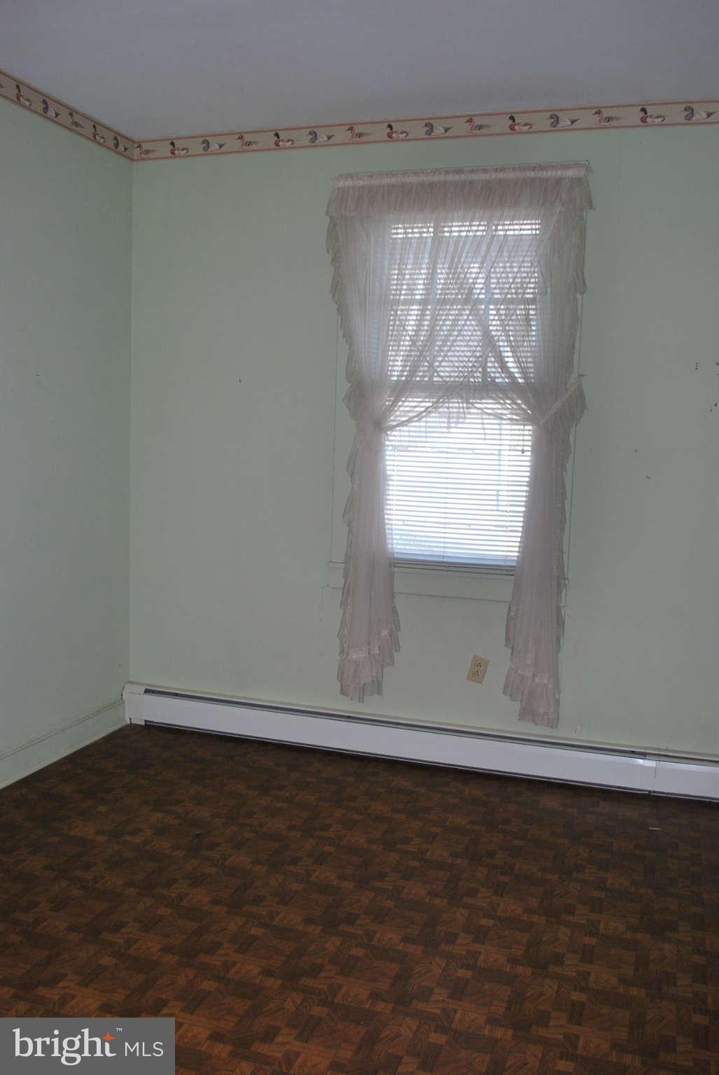 366 Riverside Drive Pasadena, MD 21122 - Photo 16 of 29 Bedroom