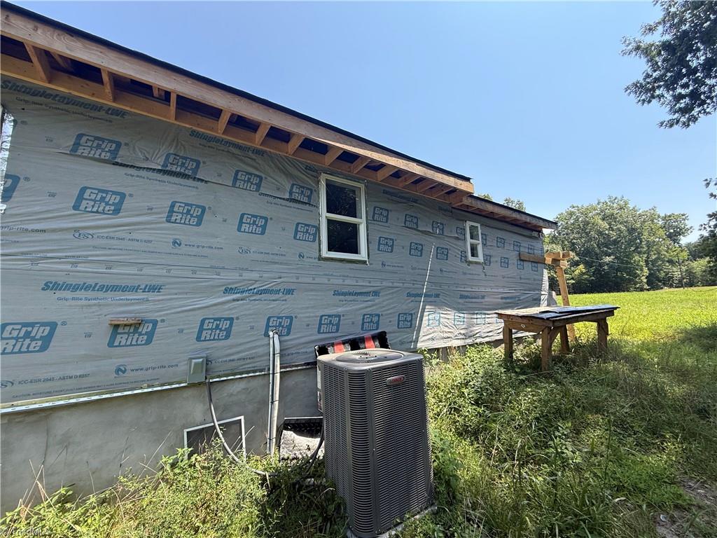 6910 Dennis Road Walnut Cove, NC 27052 - Photo 18 of 23 Gallery Image 18