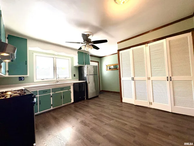 $129,900 | 865 West Superior Avenue, Jacksonville, IL 62650