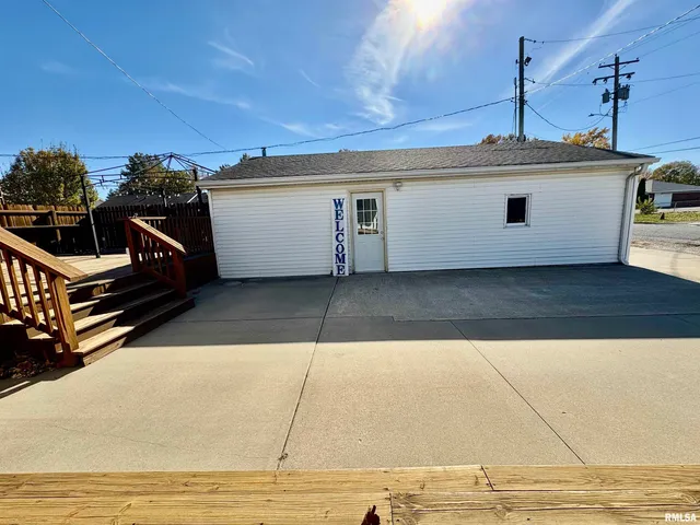 $129,900 | 865 West Superior Avenue, Jacksonville, IL 62650