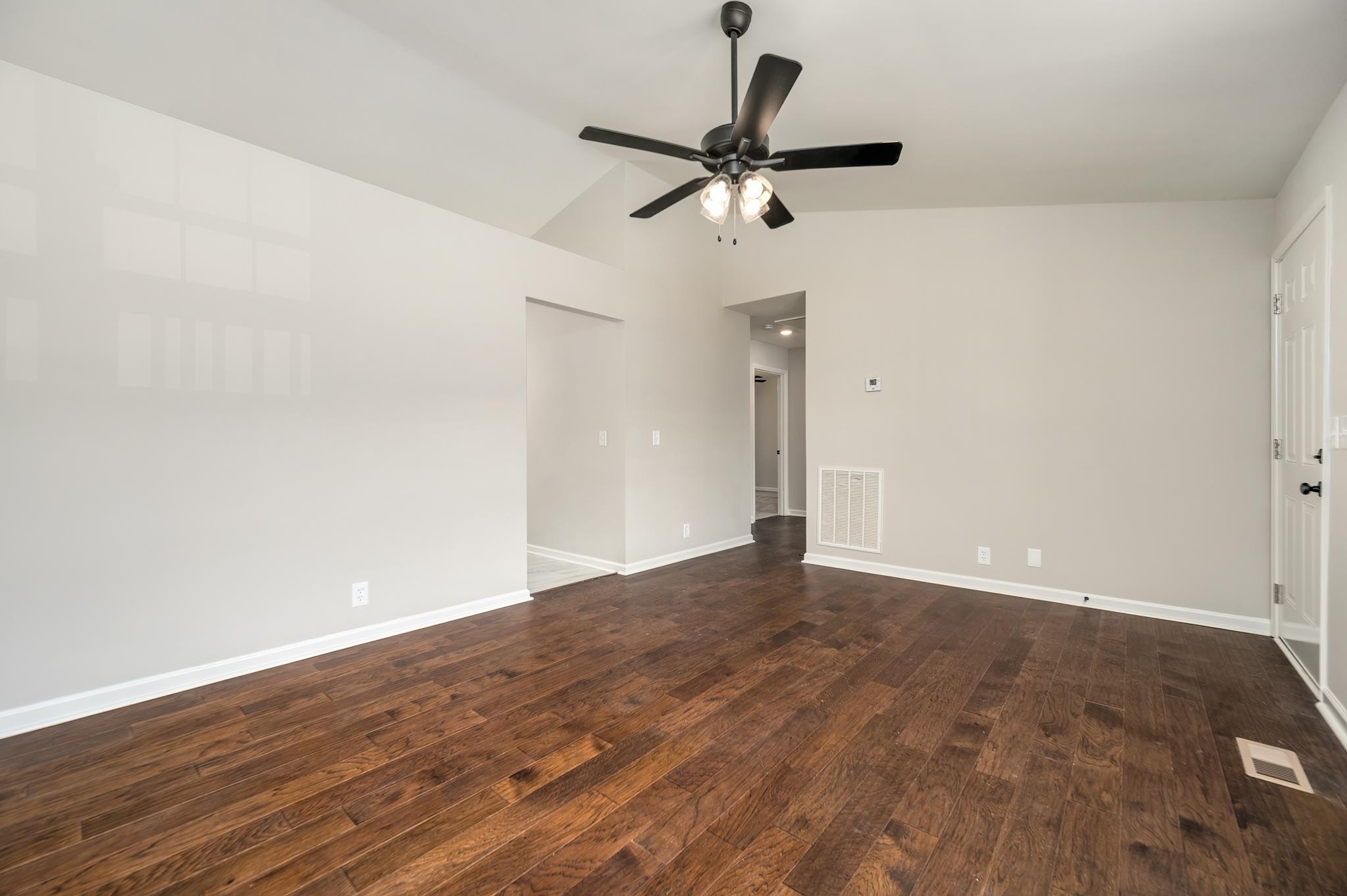 4033 Moss Road Antioch, TN 37013 - Photo 6 of 21 Gallery Image 6