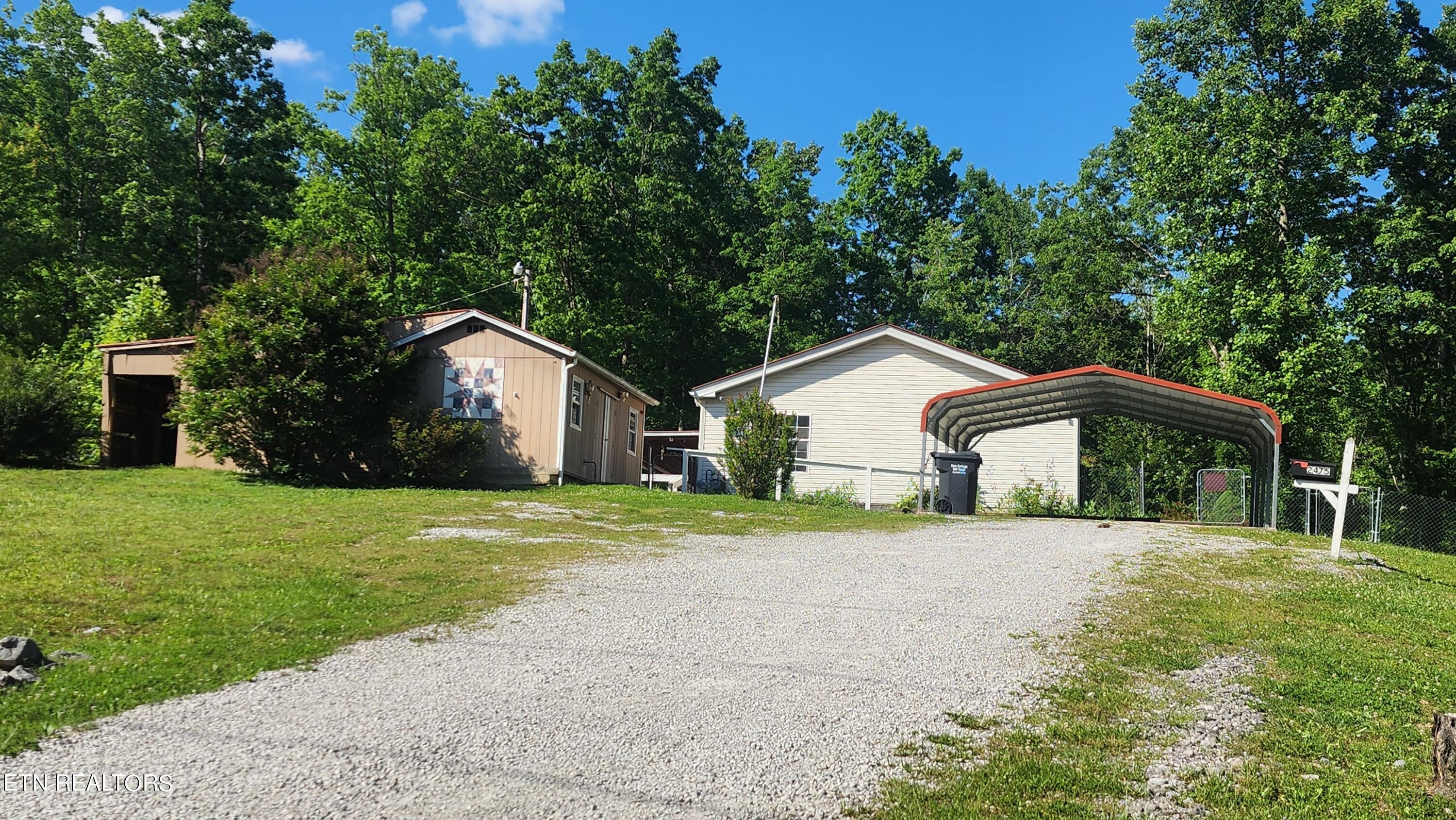 2475 Helenwood Loop Road Helenwood, TN 37755 - Photo 5 of 43 20240521_172309