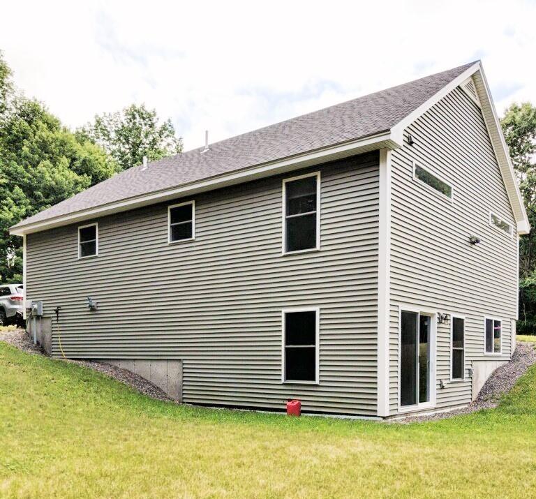 312 Sebago Lake Road Gorham, ME 04038 - Photo 4 of 29 side/end view