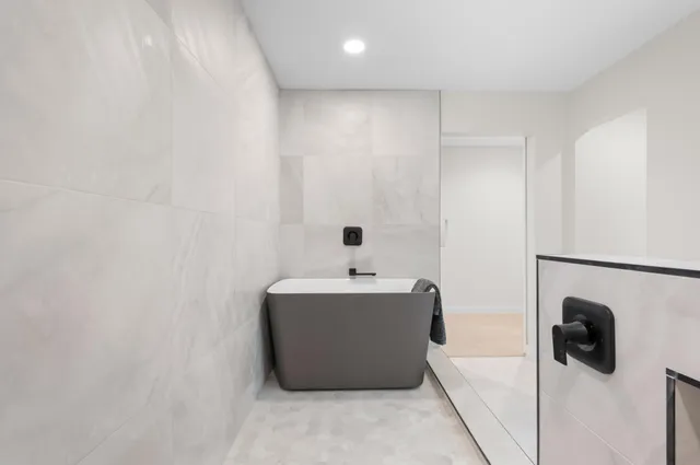 $920,000 | 1810 Mayowood Road Southwest, Rochester, MN 55902