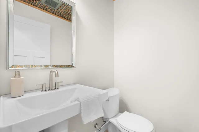 $920,000 | 1810 Mayowood Road Southwest, Rochester, MN 55902