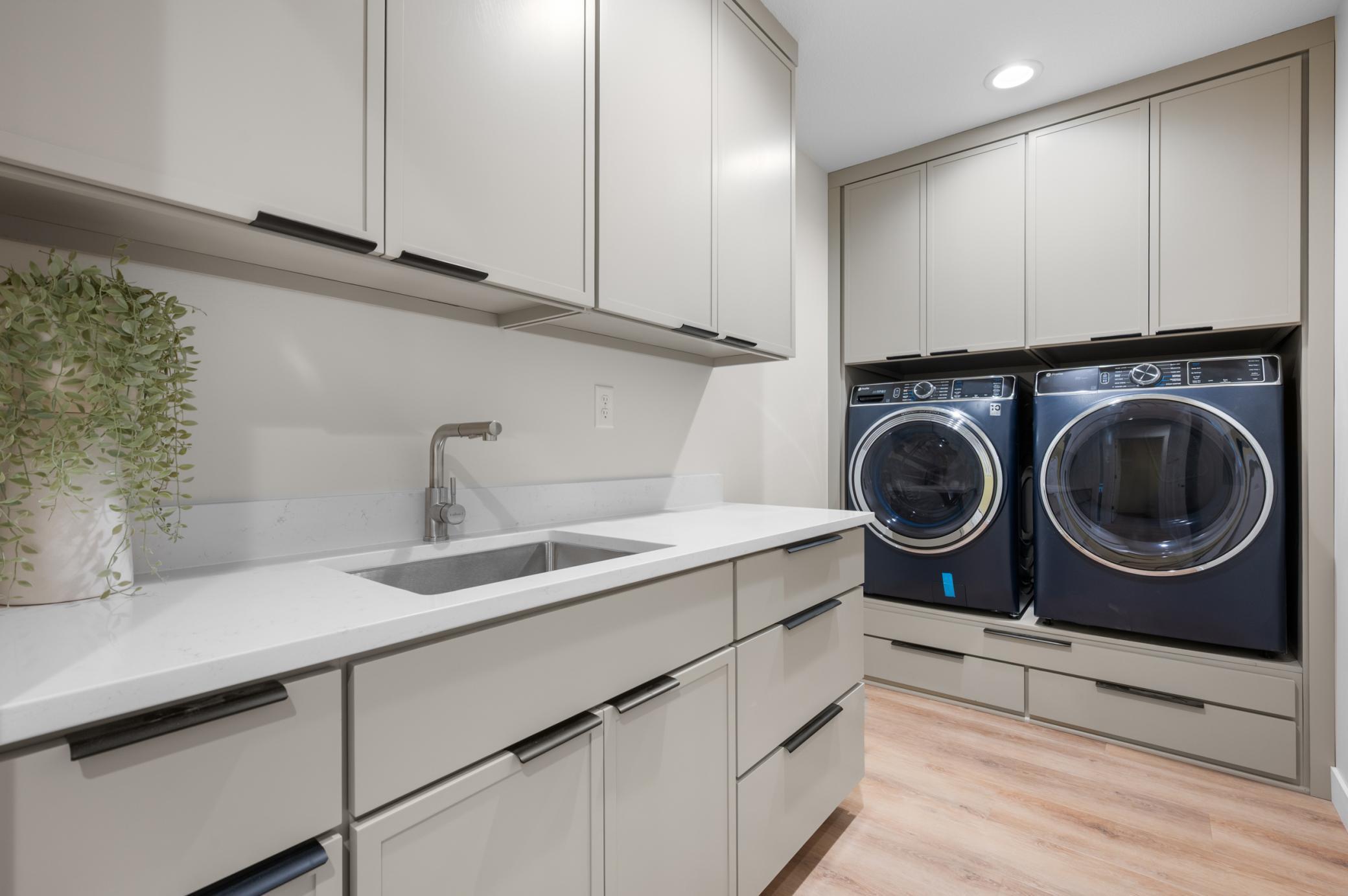 1810 Mayowood Road Southwest Rochester, MN 55902 - Photo 28 of 52