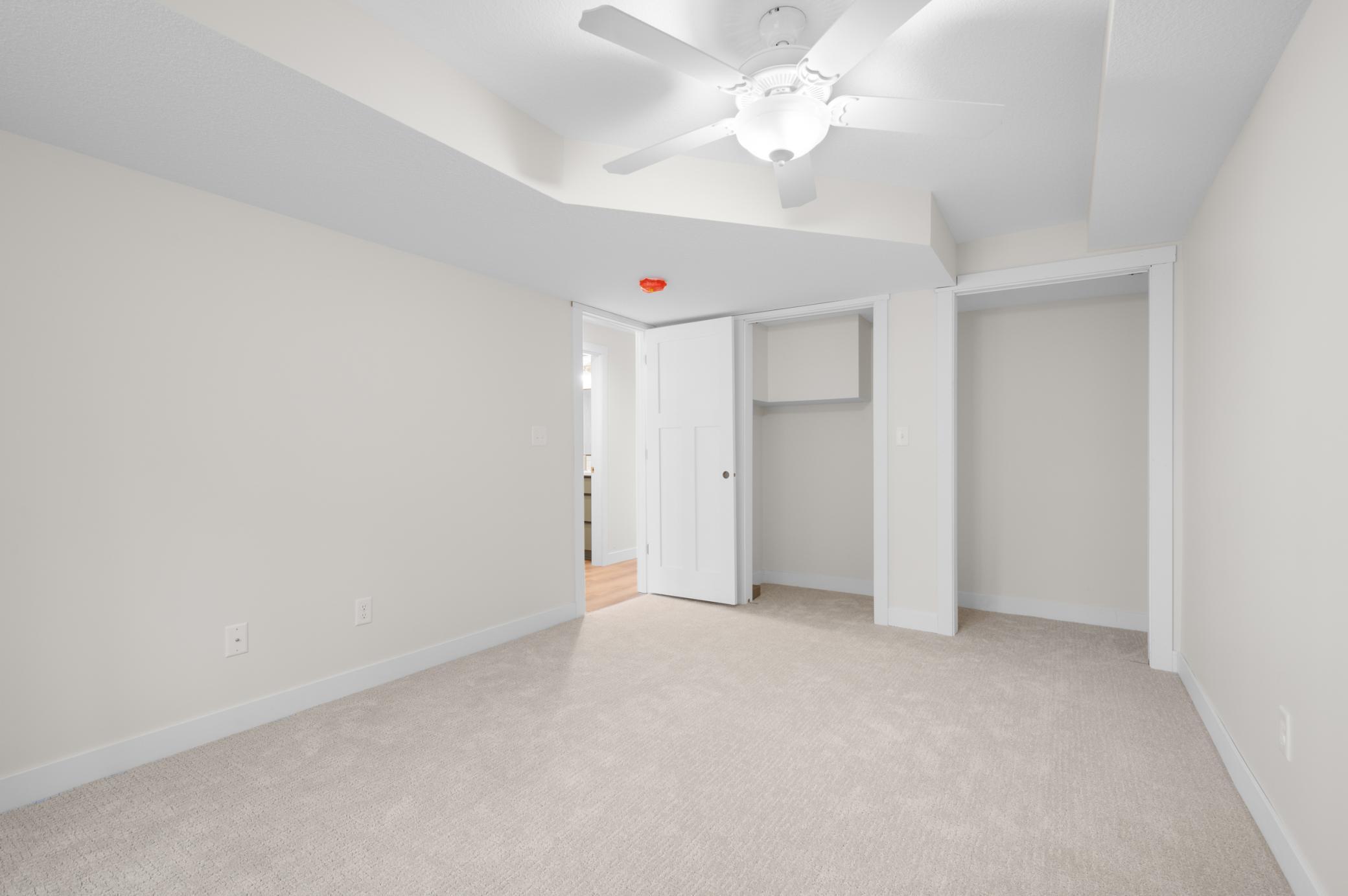 1810 Mayowood Road Southwest Rochester, MN 55902 - Photo 35 of 52