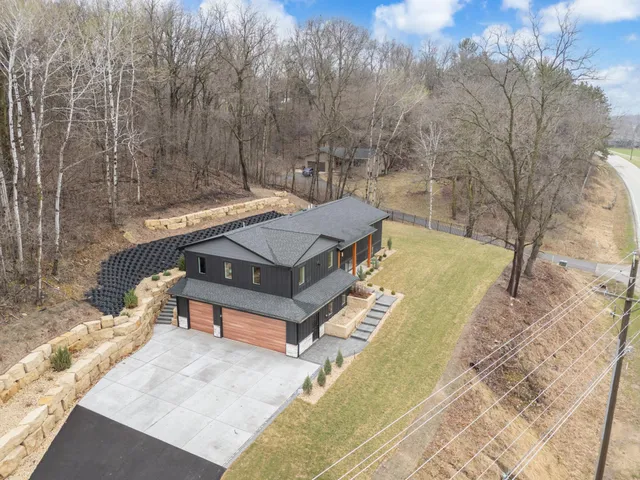 $920,000 | 1810 Mayowood Road Southwest, Rochester, MN 55902