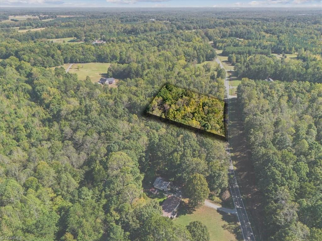 1450 McCray Road Burlington, NC 27217 - Photo 6 of 20 Gallery Image 6