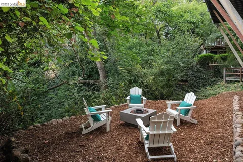 $898,000 | 433 Capricorn Avenue, Oakland, CA 94611