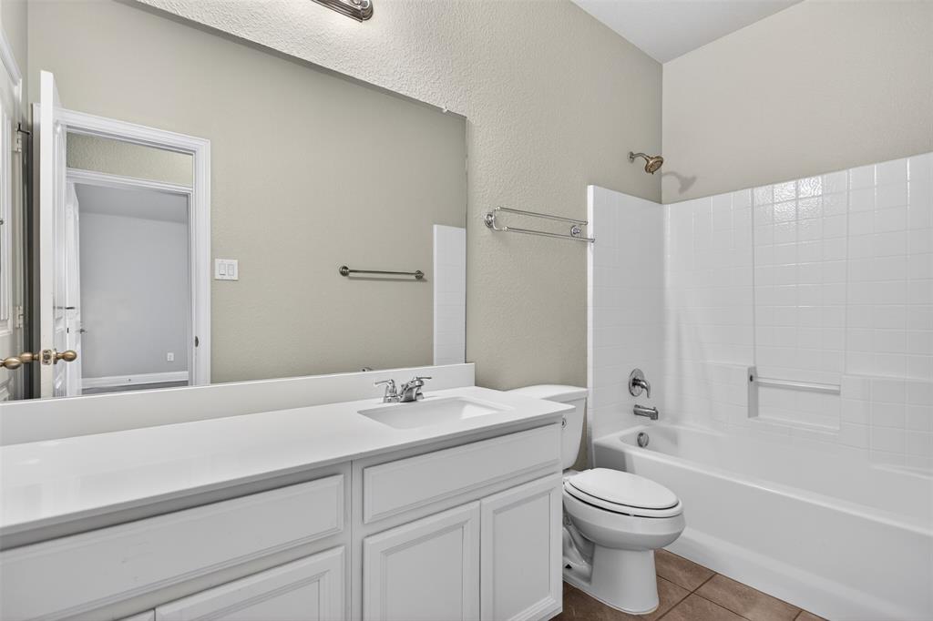 2051 Avondown Road Forney, TX 75126 - Photo 15 of 29