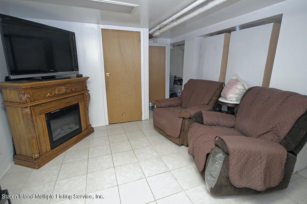 415 Clove Road Staten Island, NY 10310 - Photo 18 of 26 18