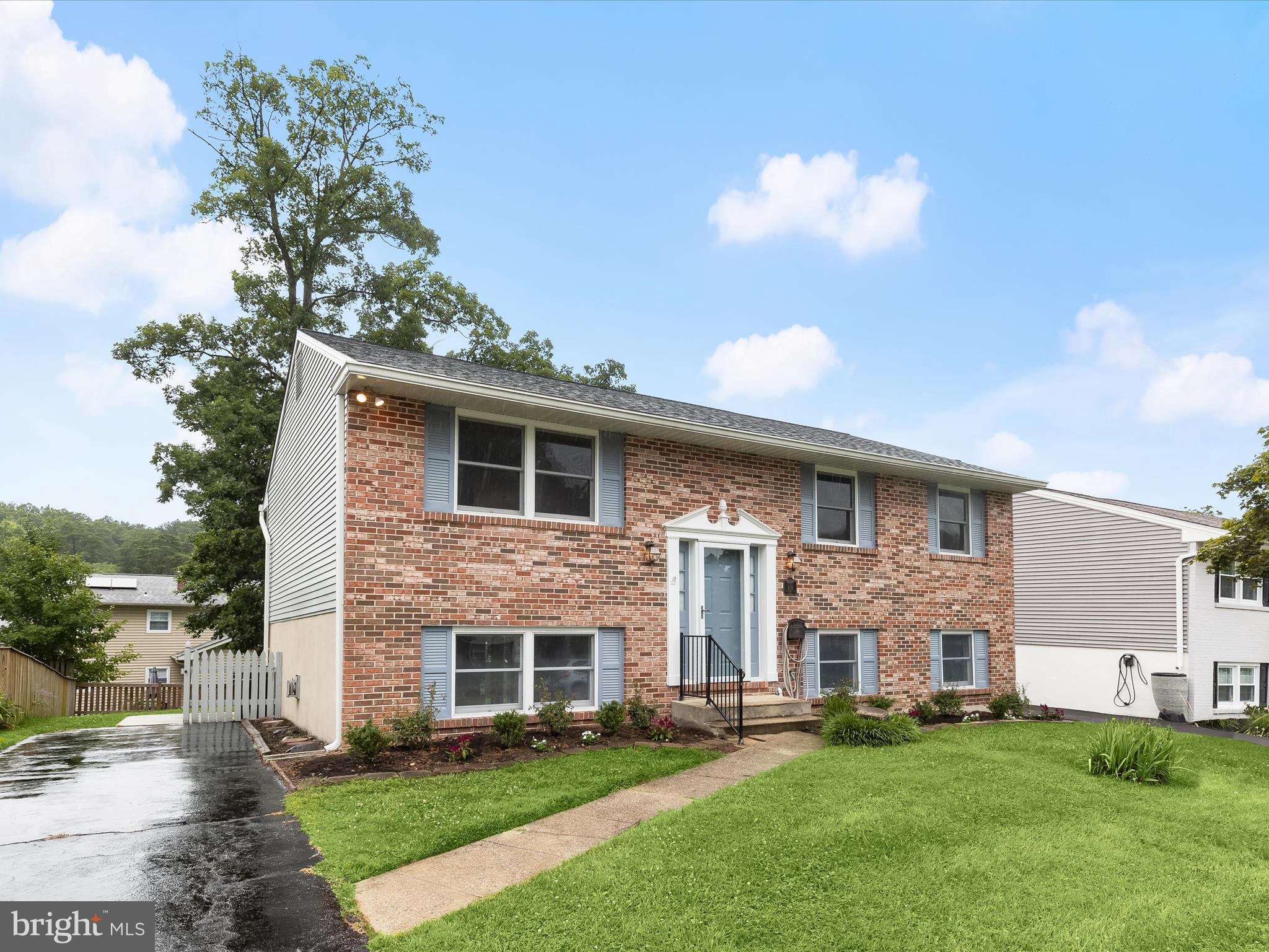 416 Rockway Road Baltimore, MD 21228 - Photo 2 of 38 Front