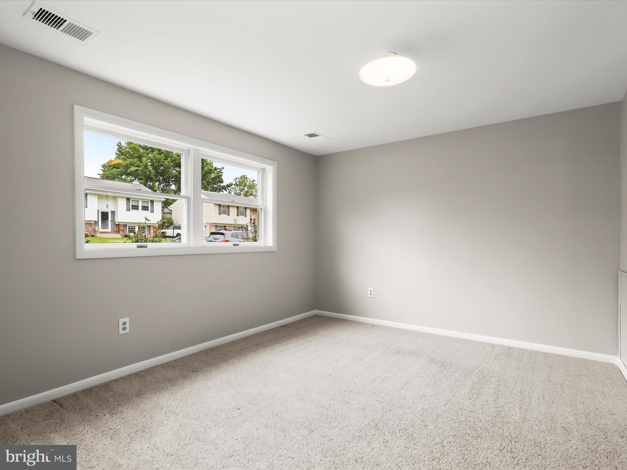 416 Rockway Road Baltimore, MD 21228 - Photo 26 of 38 Family Room