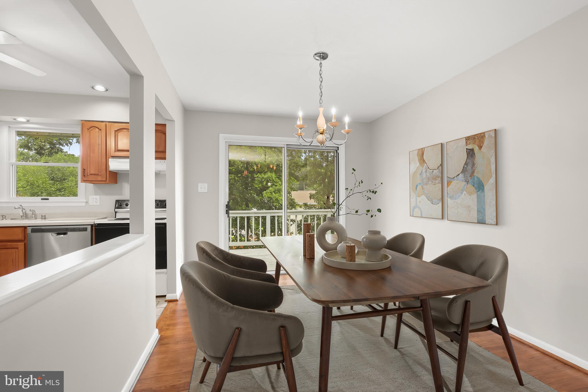 416 Rockway Road Baltimore, MD 21228 - Photo 7 of 38 Dining Room Virtually Staged