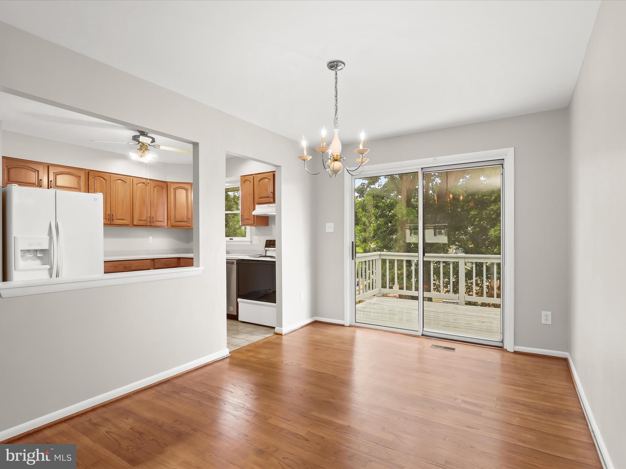 416 Rockway Road Baltimore, MD 21228 - Photo 8 of 38 Dining Room
