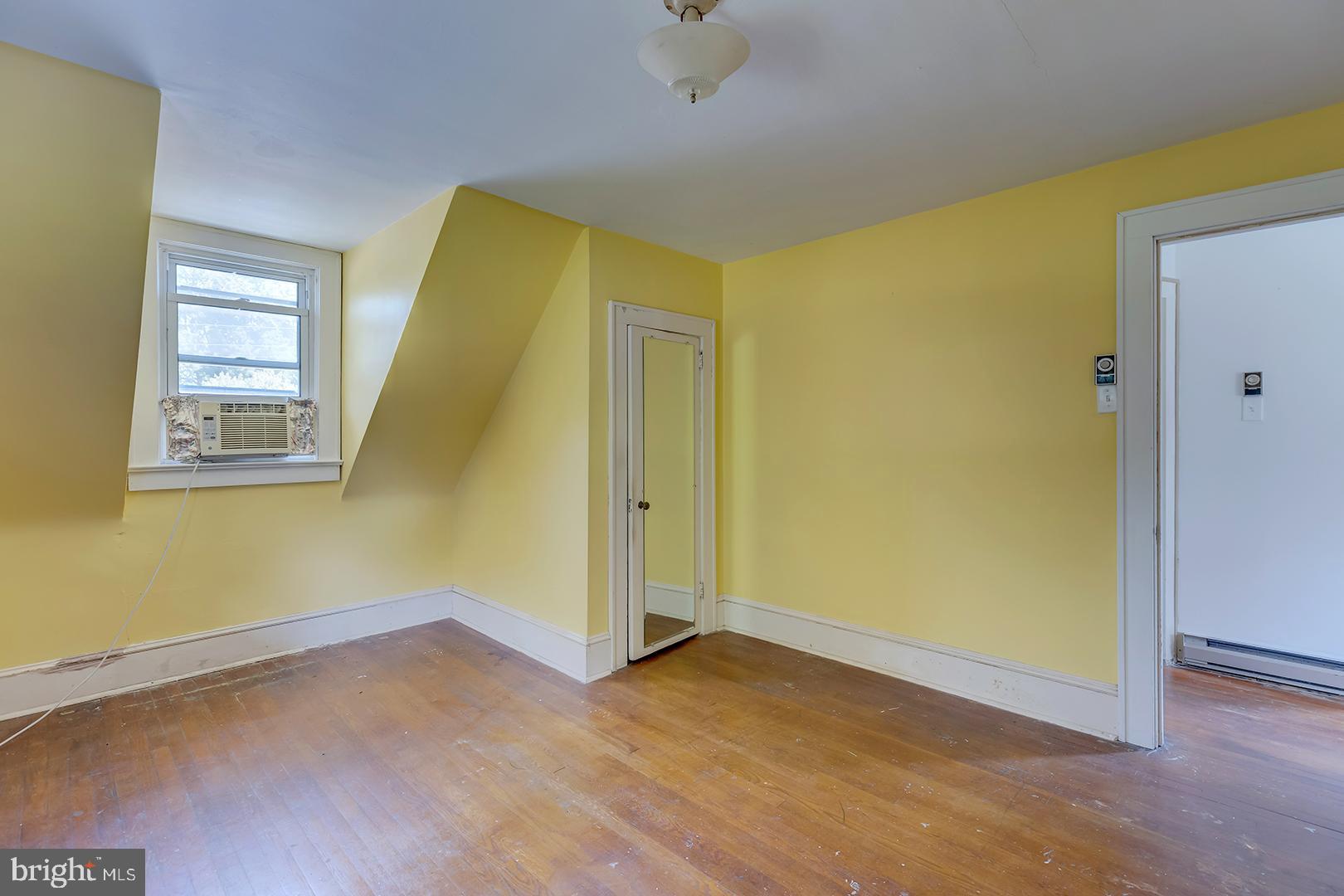 29092 Piney Neck Road Dagsboro, DE 19939 - Photo 27 of 49 an empty room with a window