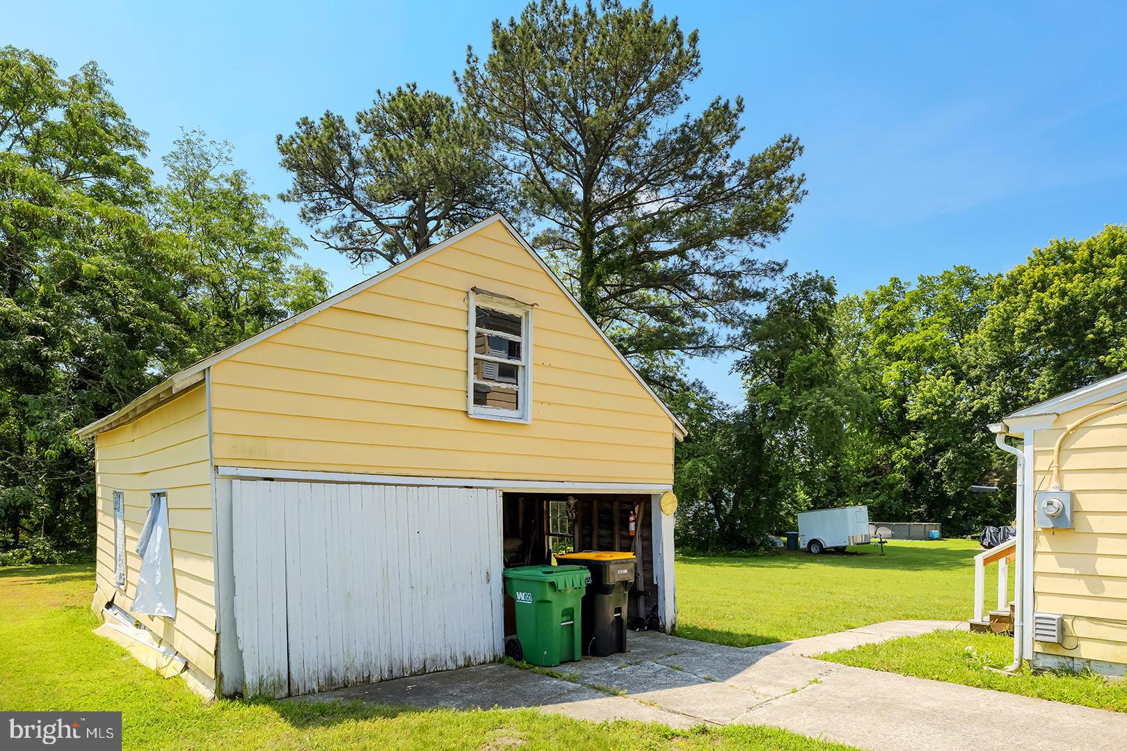29092 Piney Neck Road Dagsboro, DE 19939 - Photo 32 of 49 a view of a house with backyard