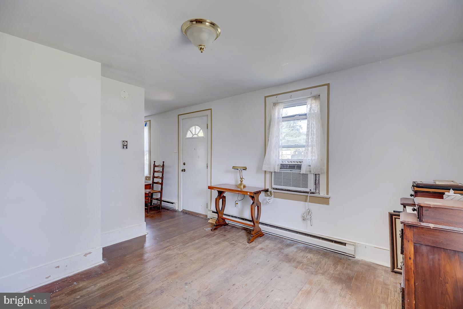 29092 Piney Neck Road Dagsboro, DE 19939 - Photo 9 of 49 an empty room with windows