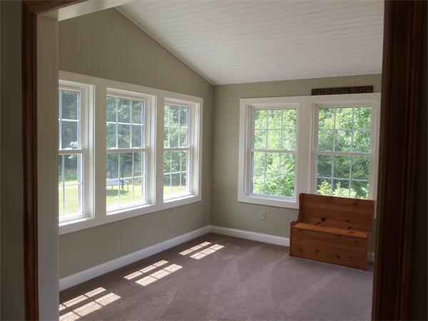 10 Adams Road Townsend, MA 01469 - Photo 14 of 30 a living room with furniture and a window