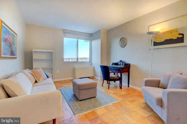 $525,000 | 3001 Veazey Terrace Northwest, Unit 1320, Washington, DC 20008